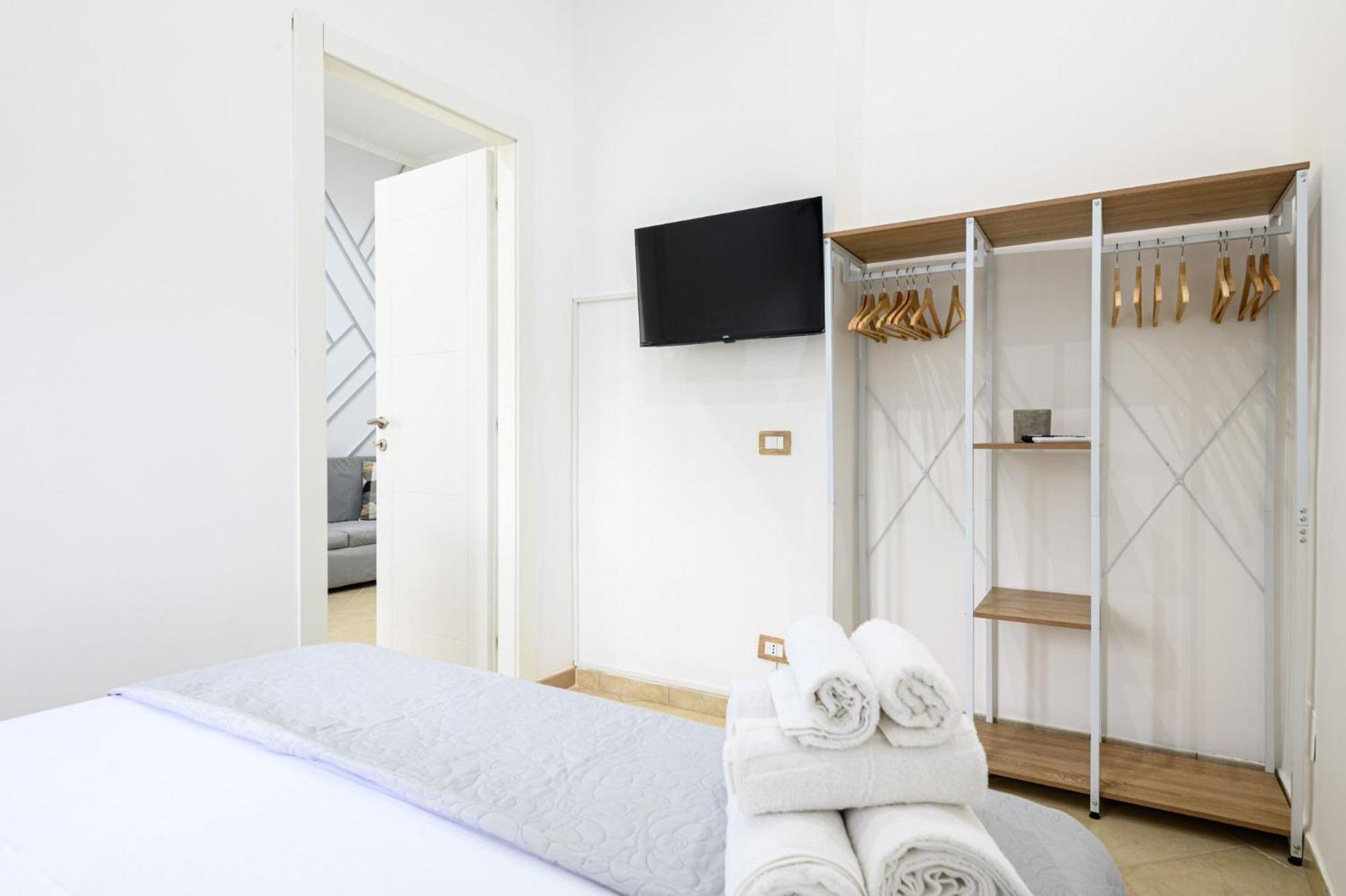 Giordano Suite Center Nápoly Kültér fotó
