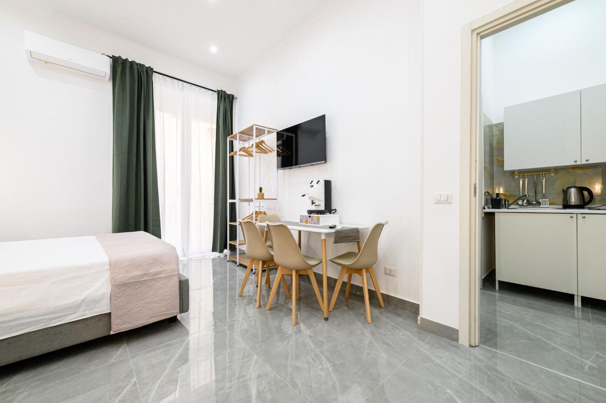 Giordano Suite Center Nápoly Kültér fotó