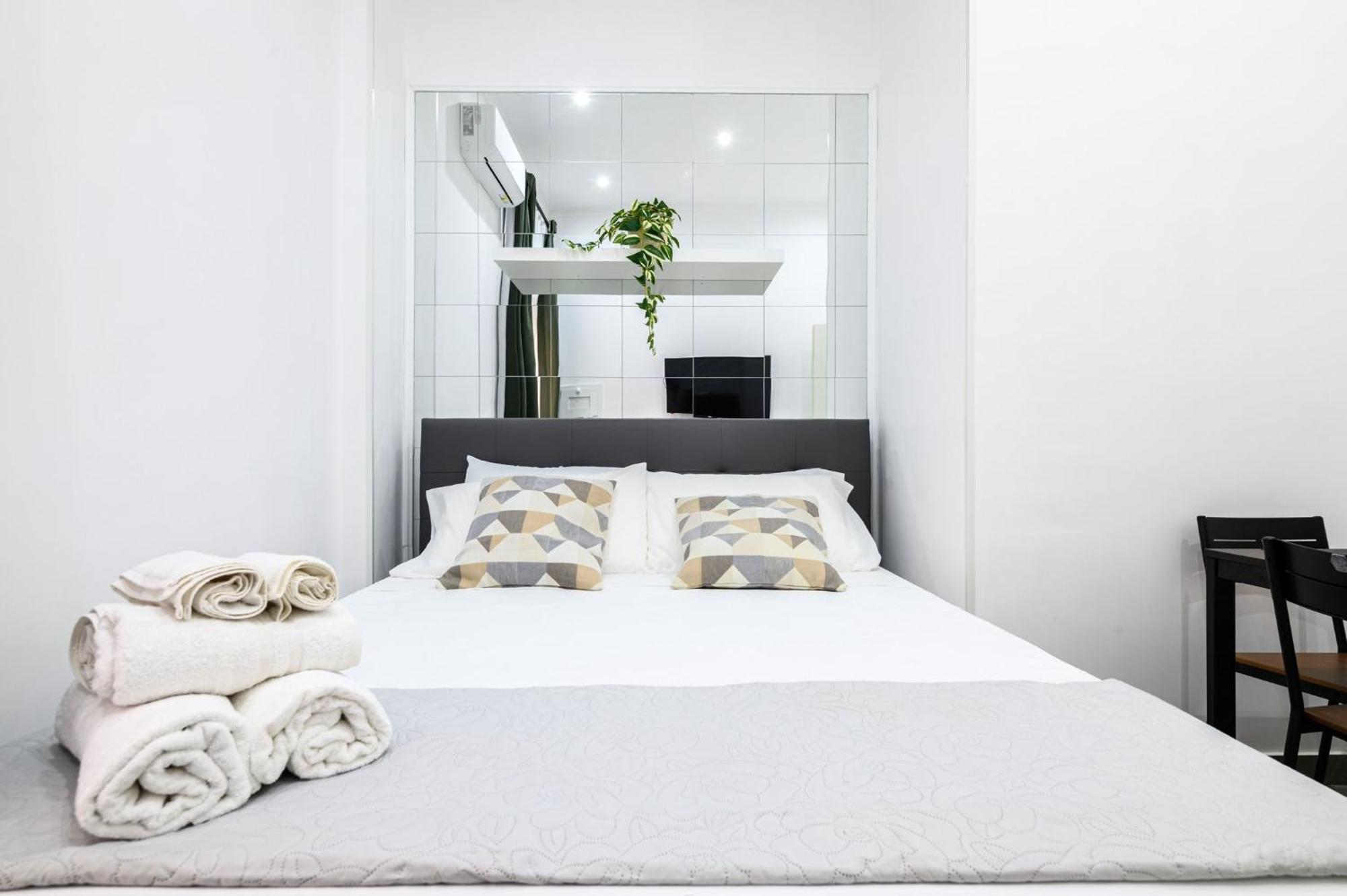 Giordano Suite Center Nápoly Kültér fotó